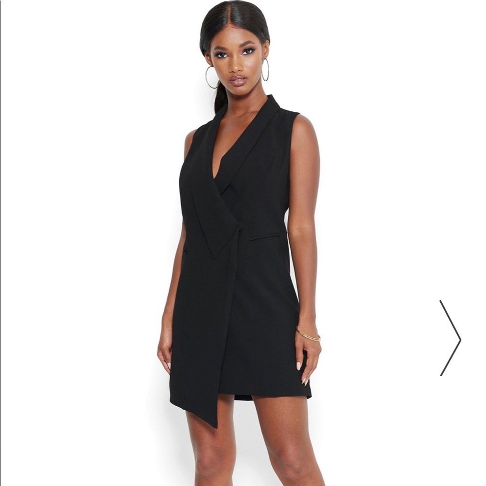 Brand NEW dress from Bebe